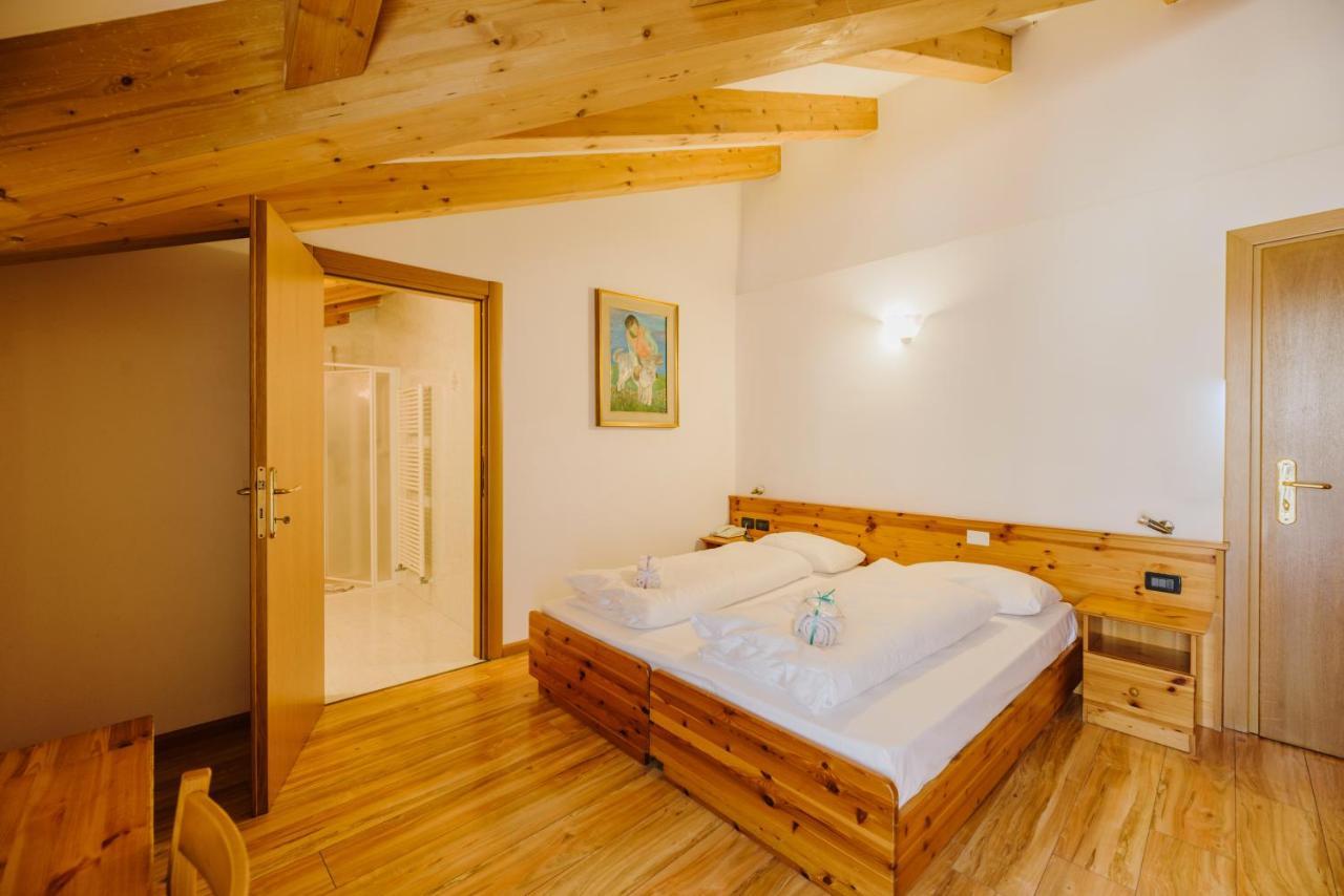Hotel Rosa Wellness & Spa Vigo di Fassa Extérieur photo