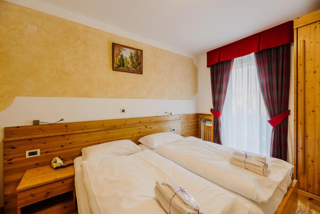 Hotel Rosa Wellness & Spa Vigo di Fassa Extérieur photo